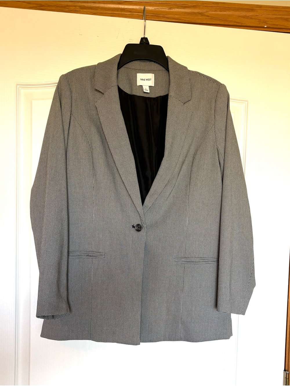 Nine West Houndstooth Notched-Lapel Single-Button Blazer